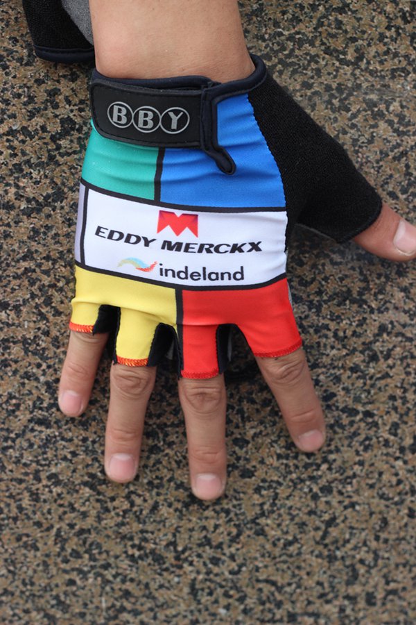 Hundschuhe Eddy Merckx 2015